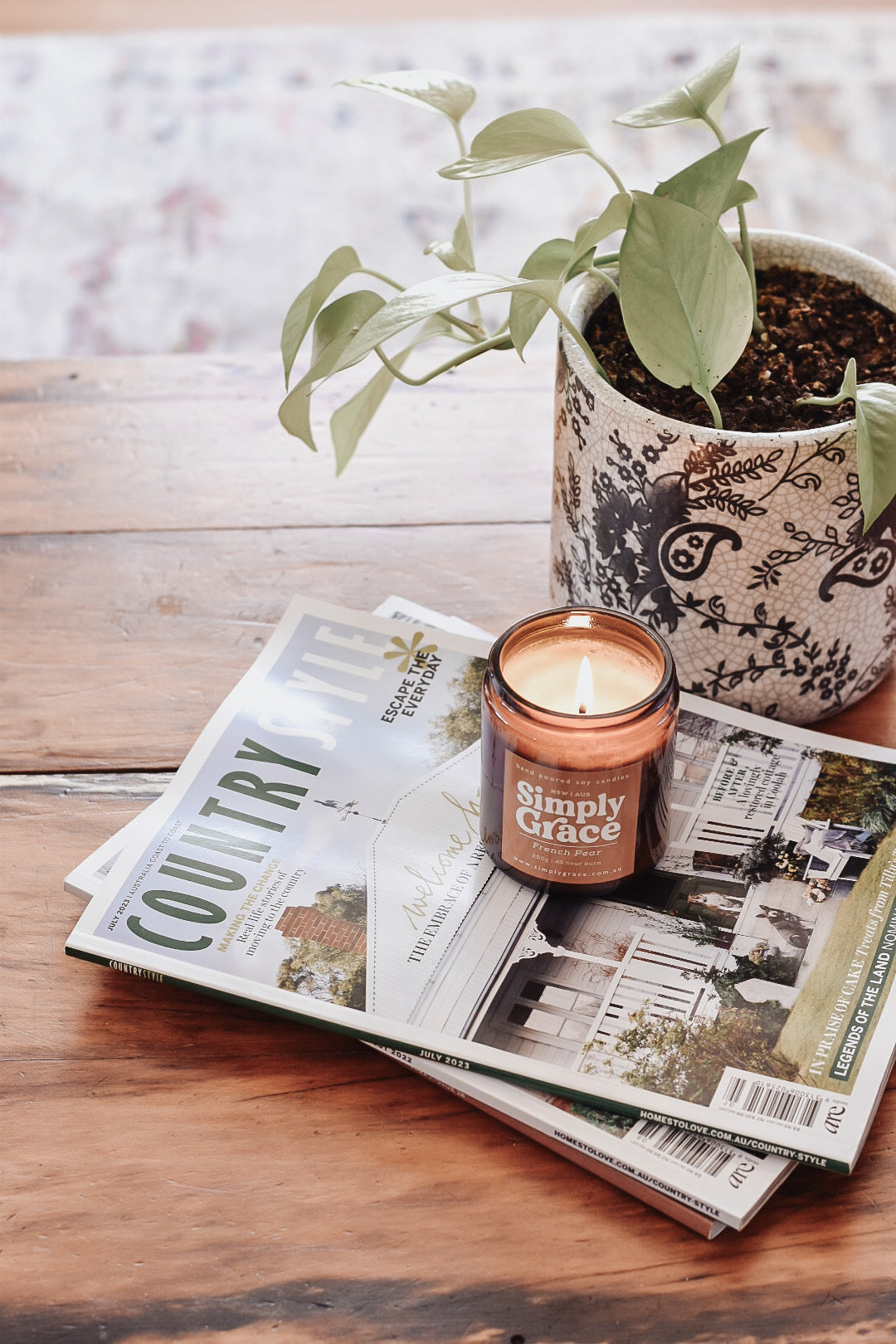 Medium Soy Candle / Assorted scents